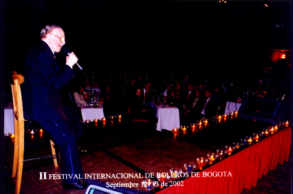 Actuaci&oacute;n de Hugo Romani en el Salon Rojo, Hotel Tequendama Bogot&aacute;, Septiembre - Agosto 2002