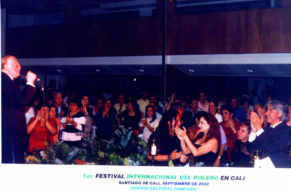 Actuaci&oacute;n de Hugo Romani en el Teatro Municipal y Centro Cultural CONFANDI, Cali, Colombia - Septiembre 2002